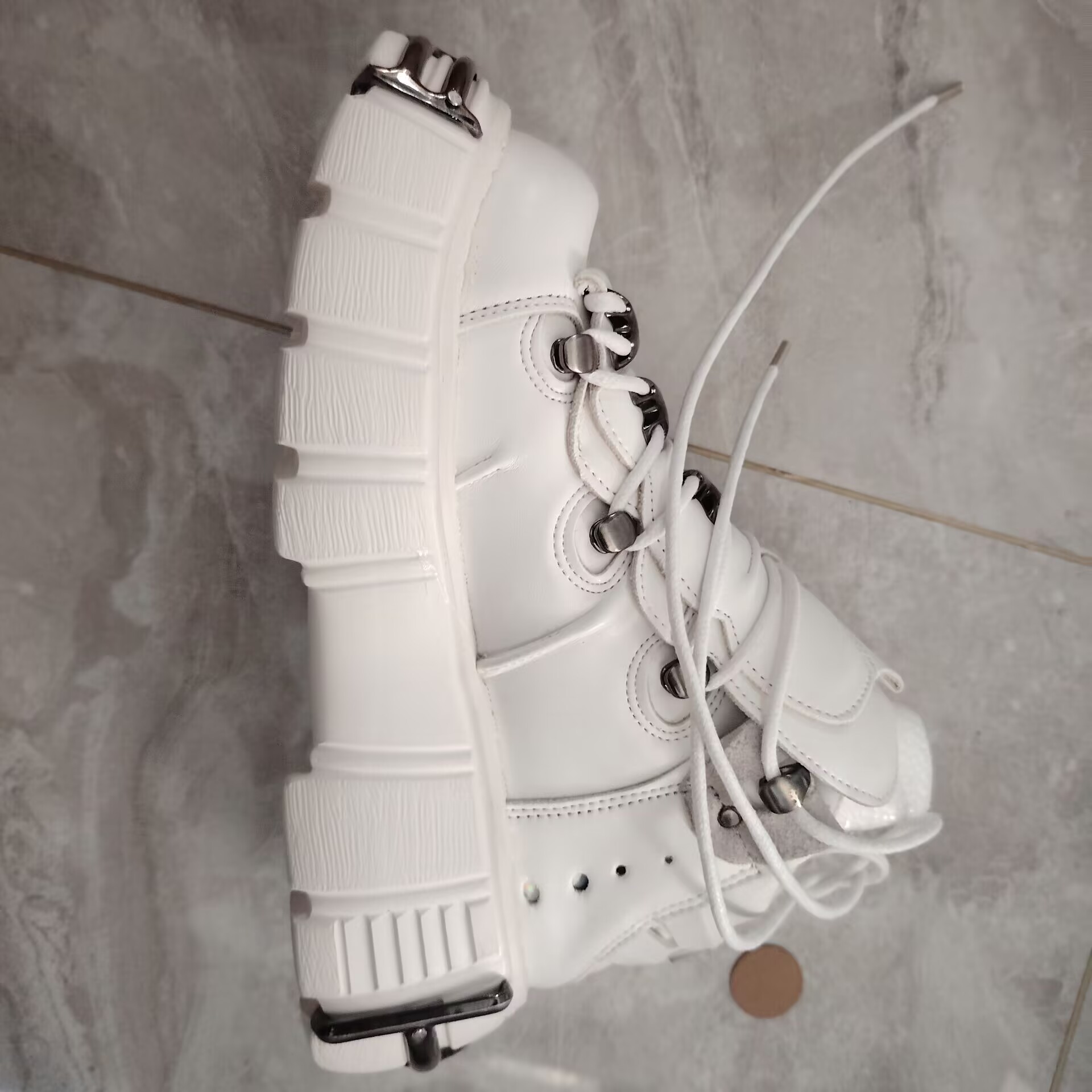 2026 Women Goth Leather Heavy  - Men'S Shoes Hey Dude recension och pris